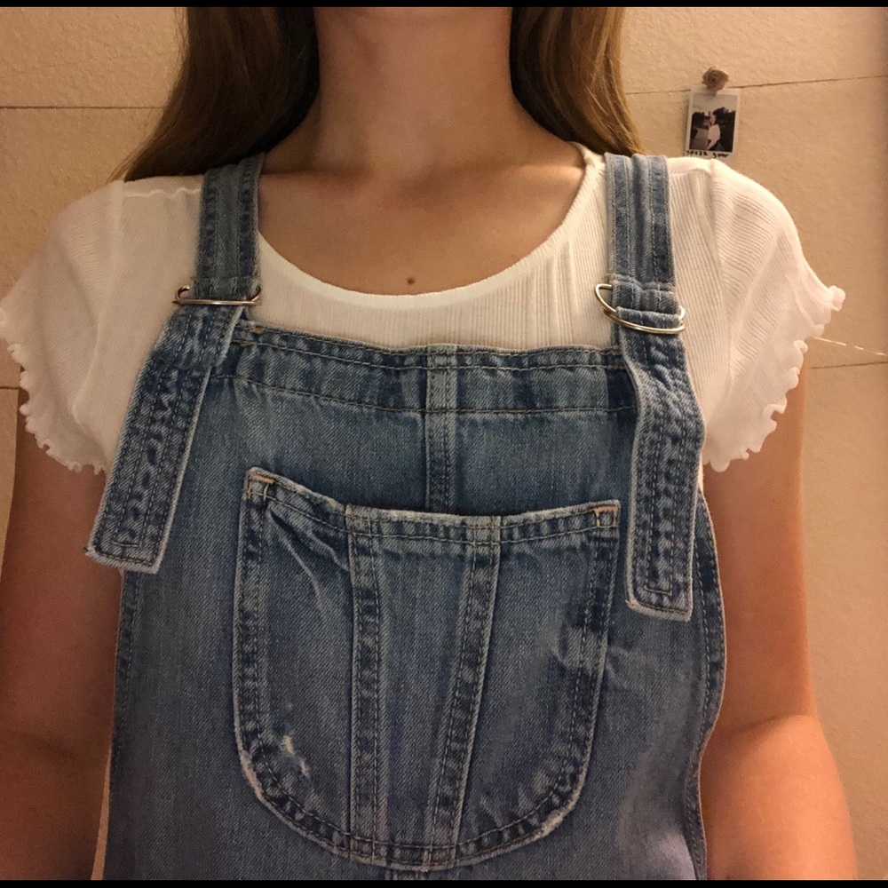 hollister overall shorts - Picture 3 of 5